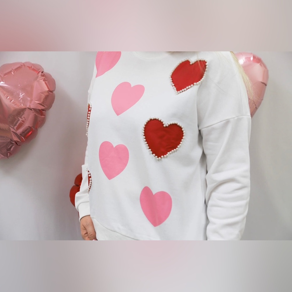 ODDY
Hearts In Line Sweatshirt - Picture 3 of 8
